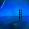 Golden Gate Bridge mit blauen Farbstich.